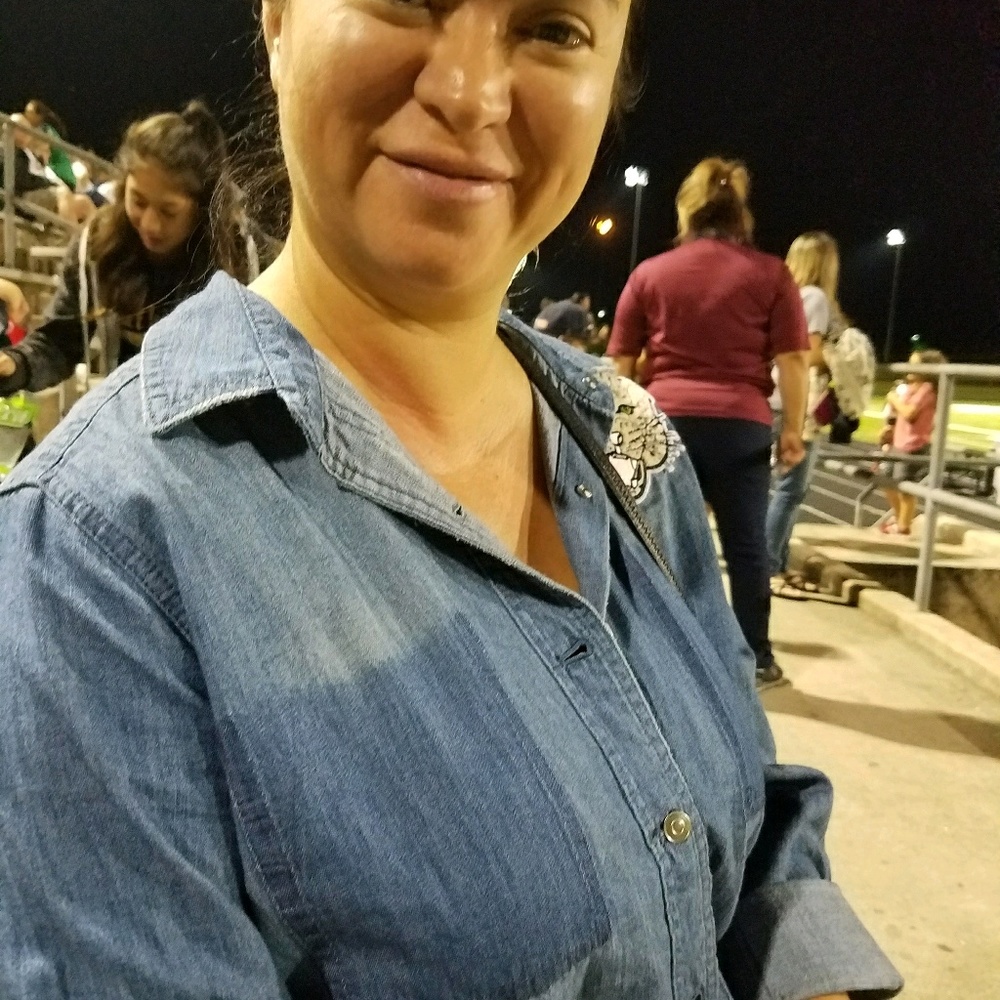 Meet your Posher, Laura